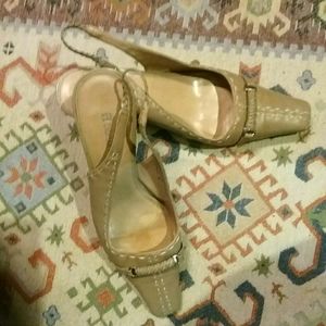 Etienne Aigner Vintage leather  pumps